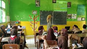 Ruang Bahasa: Wadah Digital untuk Penguatan Literasi dan Bahasa Indonesia